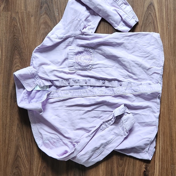 Sanrio Hello Kitty Lavender Shirt - Picture 3 of 4